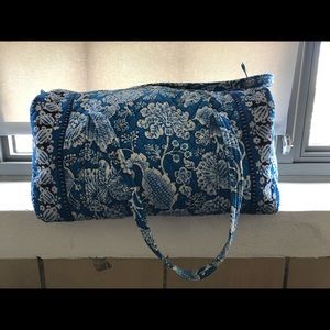 Vera Bradley large duffel bag